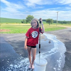 Meet your Posher, Paisley